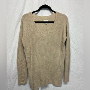 Aritzia Wilfred Free wool oatmeal colored knit sweater xsmall